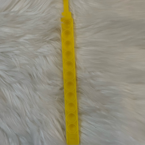 Solid Colored Bubble Push Pop Silicone Bracelet - Picture 3 of 3